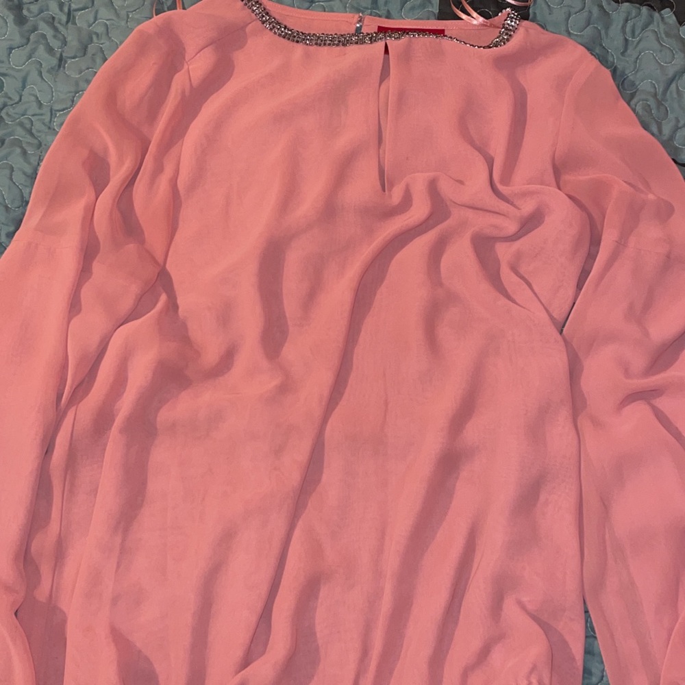 Women’s dress shirt